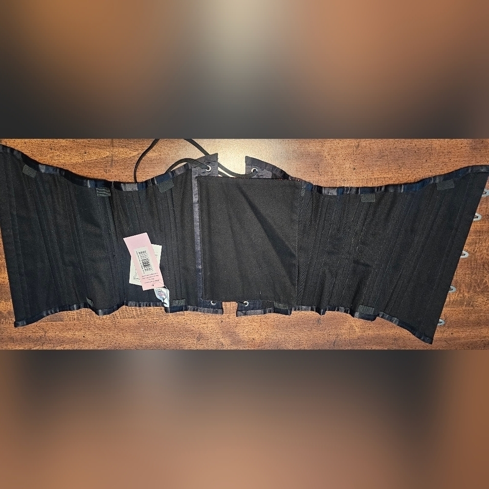 Play Girl White Label Red & Black Victorian Steel Boned Underbust Corset Sz 30" - Picture 7 of 11